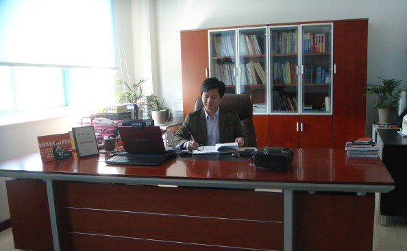 chuangshiren.jpg